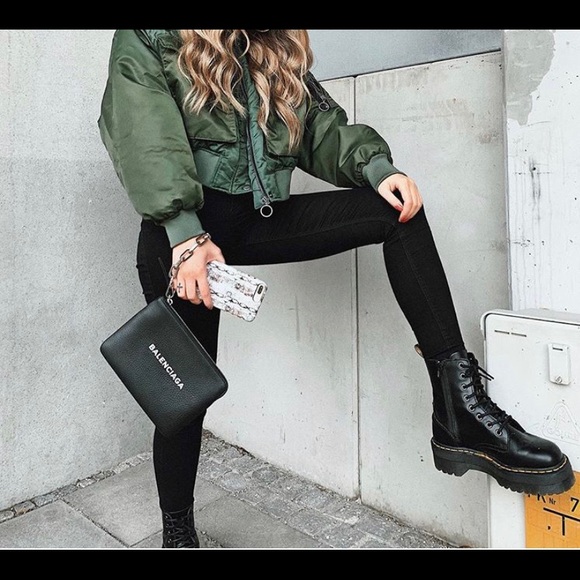 Dr. Martens Jadon Platform 8-Eye Boot *Available* - Picture 3 of 7